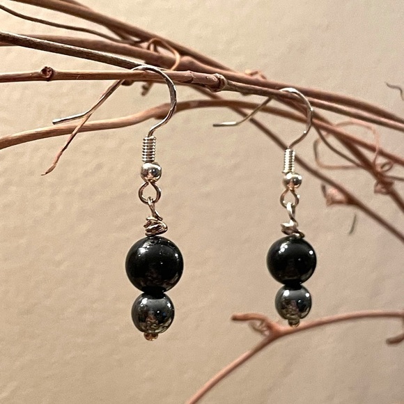 𝅺Genuine Silver Earrings Handmade Onyx & Hematite Beads Chic Modern - Picture 5 of 7